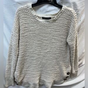 Sabrina Lauren Women's Cream Sweater with curve tail ladies M